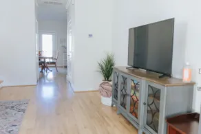 Spacious, Private, Clean | 5BR Near Downtown/UVA - Image 4