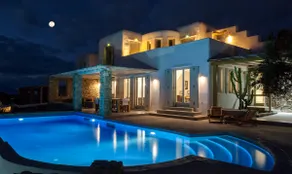 DreamLike Villa 2, Private Infinity Pool! - Image 2
