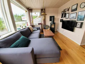 Cozy 58 sqm apartment with sauna & close to the hill - Image 2