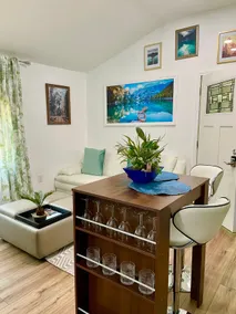 Lake View - modern style cottage - Image 3