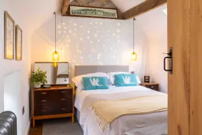 The Perfect Romantic Bolthole - Image 3
