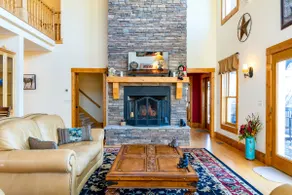 Endless Views - Private 5BR Luxury Lodge Hot Tub - Image 2