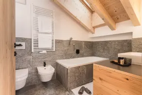 Bellavista Apartment - Image 2