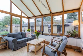 Character property perfect for families - Image 5