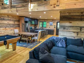 NEW Peaceful Bear Cabin- 3BD/2BTH - QUIET GETAWAY - Image 3