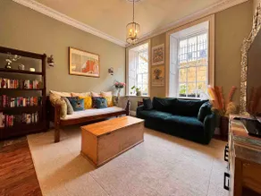 Stunning garden maisonette, v central - Image 3