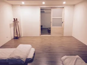 Double room. One bedroom, one living room, one bathroom. Netflix installed (2 min walk to 7-11) - Image 2