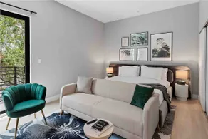 Pretty Rola #302 Cozy Condo - Image 2