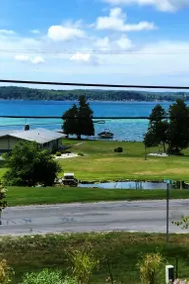 Crystal Lake view, Family Friendly - Image 3