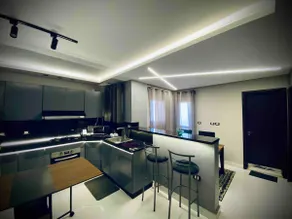 Opulent Cozy Apartment - Image 3