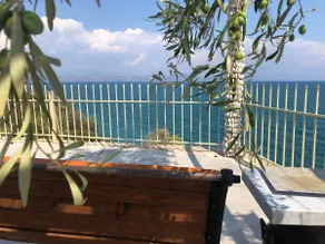 The Cliff Retreat: Private Beach-Access - Sea View - Image 5