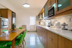 Mantarini House - Image 3