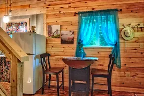 Sycamore Hollow Guest House - Image 5