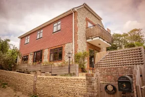 Riverbank Cottage - idyllic riverside country cottage on South Downs - Image 2