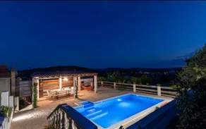 Eden Mediterranean House - Image 2