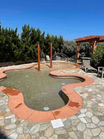 Beachside Breeze - Pools, hot tub, & private beach access - Image 5