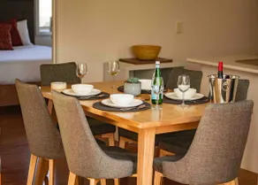 Villa Resort Accomadation - Image 3