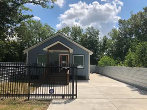 🔆Modern Hidden Gem Gated 2bdrm 15 min Fr DWTN H - Image 5