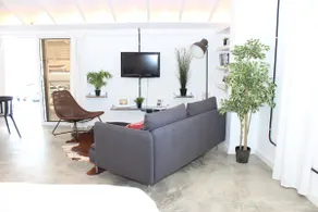 Fabulous Studio Apartment - Image 4