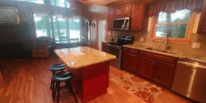 Highly recommended lake side cabin.  Welcome to Majestic Pines on Schroon Lake. - Image 5