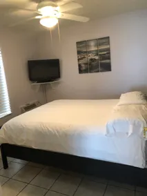 101Ocean front condo with heated pool - Image 2