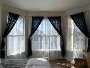 Authentic Victorian Suite/Apt. - Image 2