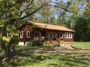 ”Walden” Relax & Unwind in Private Couples Retreat - Image 2