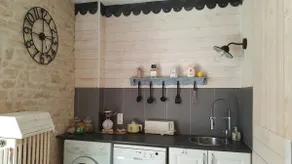 Apartment with terrace for 4 and WiFi - Image 5