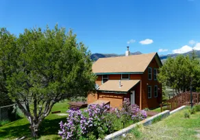 Yellowstone Vacation Home: Great Views! YNP 11 mi. - Image 5