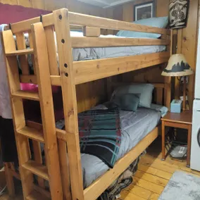 2 bedroom Rustic Chama Cabin - Image 3
