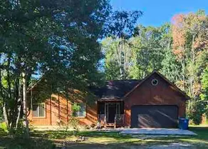 Cheerful 2-bedroom Chalet with loft and fireplace - Image 2
