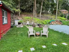 Enjoy Lake Wallenpaupack at the Little Red Cottage - Image 3