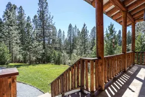 Spacious Modern Log Cabin - 5 Minutes to Town - Image 3