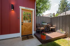 Woodstock Farmhouse - Image 3