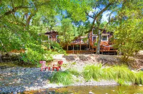 Spacious home for get togethers w Creek views - Image 2