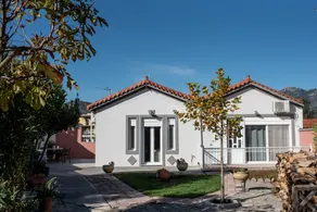 Comfy, fully equipped private house with yard - Image 2