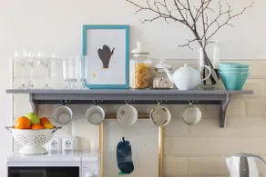 Trendy Local Apartment - Image 2