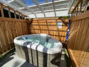 Trillium Cottage-Hot tub- Woodstove-Walk to Town - Image 2