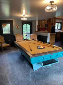 Frederick Fitting House w/ billiards and hot tub - Image 5
