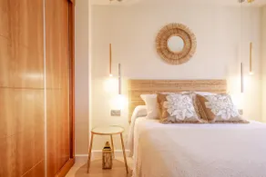 Two Seas Suite Apartment - Image 5