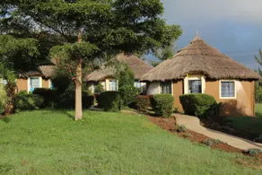 MIA Safari Lodge, African bungalows - Image 2