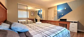 C: 2 BR Townhouse with Workspaces - Image 4