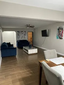 Centrally located & cozy - Image 4