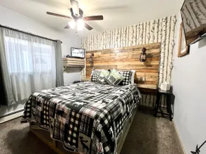 The Last Frontier Cabin •Modern•Private•Xtra Clean - Image 3