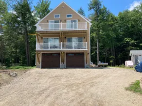 Lake Winnipesaukee Beautiful 5 Bedroom / 6 Bath - Image 3