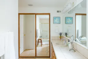 Studio by the Beach with Separate Entrance - Image 4