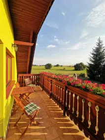 1st floor apartment on the edge of the countryside - Image 2
