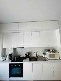 Comfy condo 6 minutes from downtown & Free Parking - Image 4