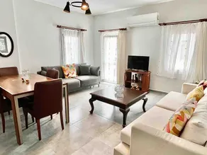 Apartment in Turgutreis Center, 50 meters to the Beach - Image 2