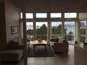 Great and modern cabin with stunning views - Image 5